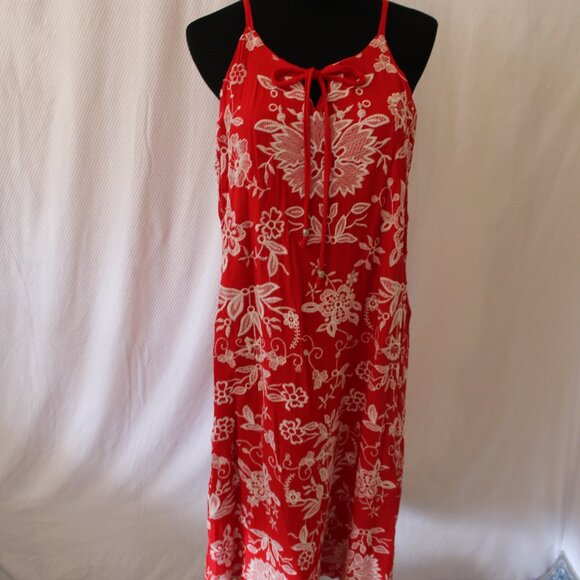 Westport Dresses & Skirts - SUNDRESS Westport Red White Floral Embroidery Lined Tie Front MAXI XL Pre-Loved